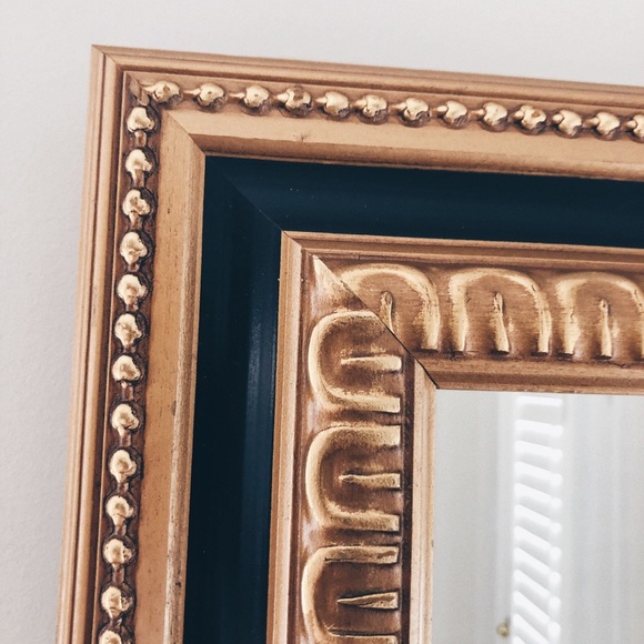 Wall Mirror - Picture 2 of 2